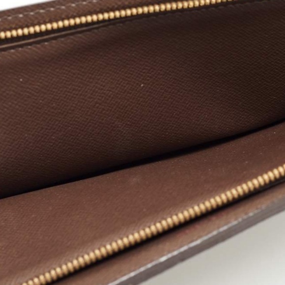 Louis Vuitton Damier Ebene Insolite
Wallet - Picture 9 of 10